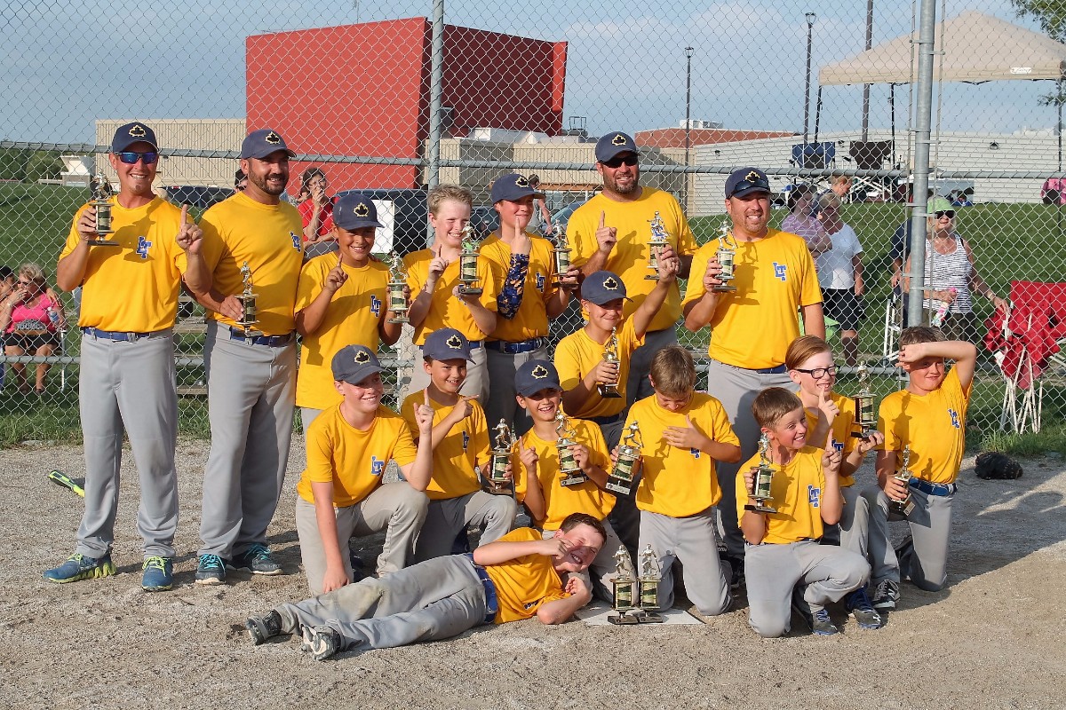 Major-Mosquito-StThoms-Champs.jpg